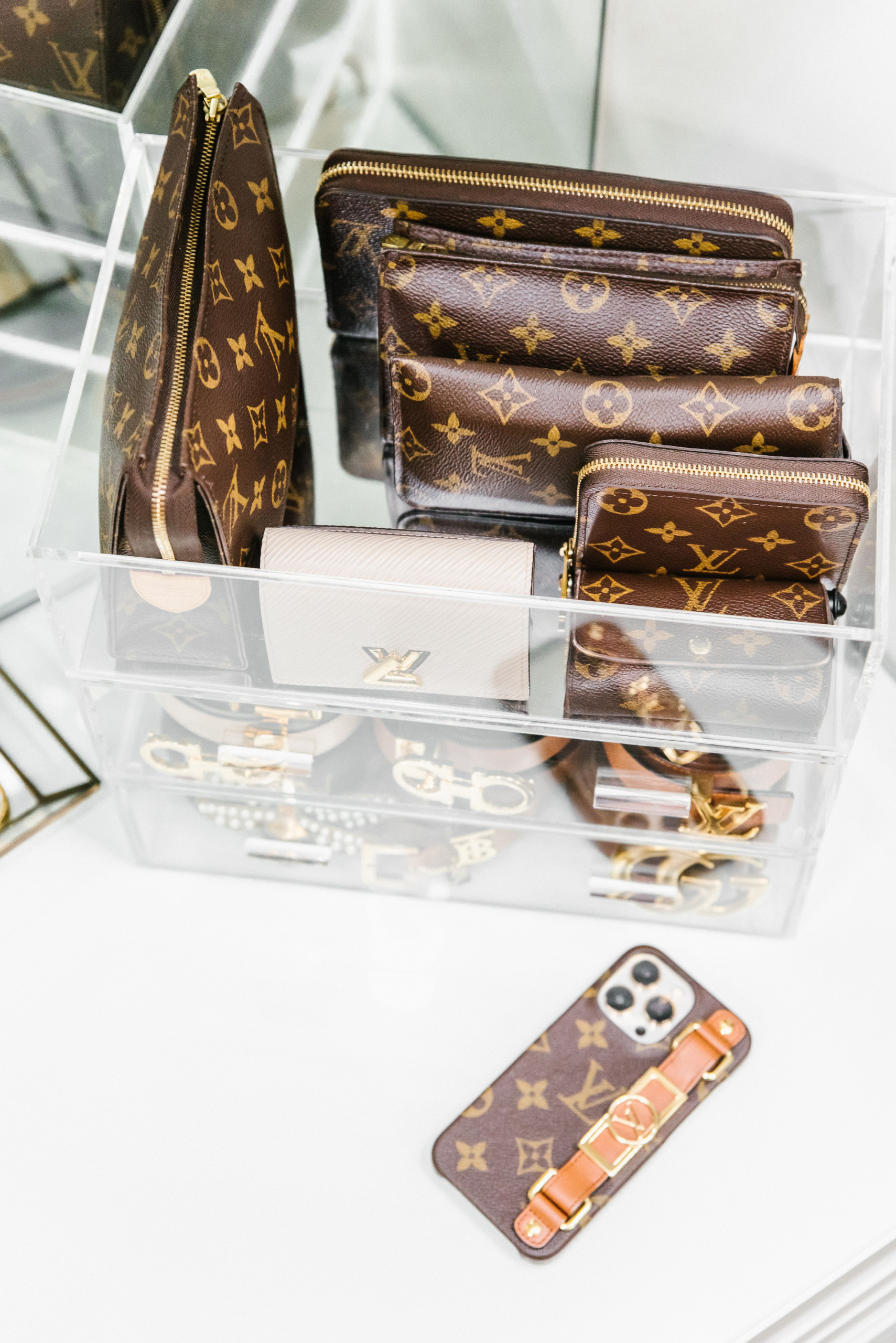 how to organize lv bag