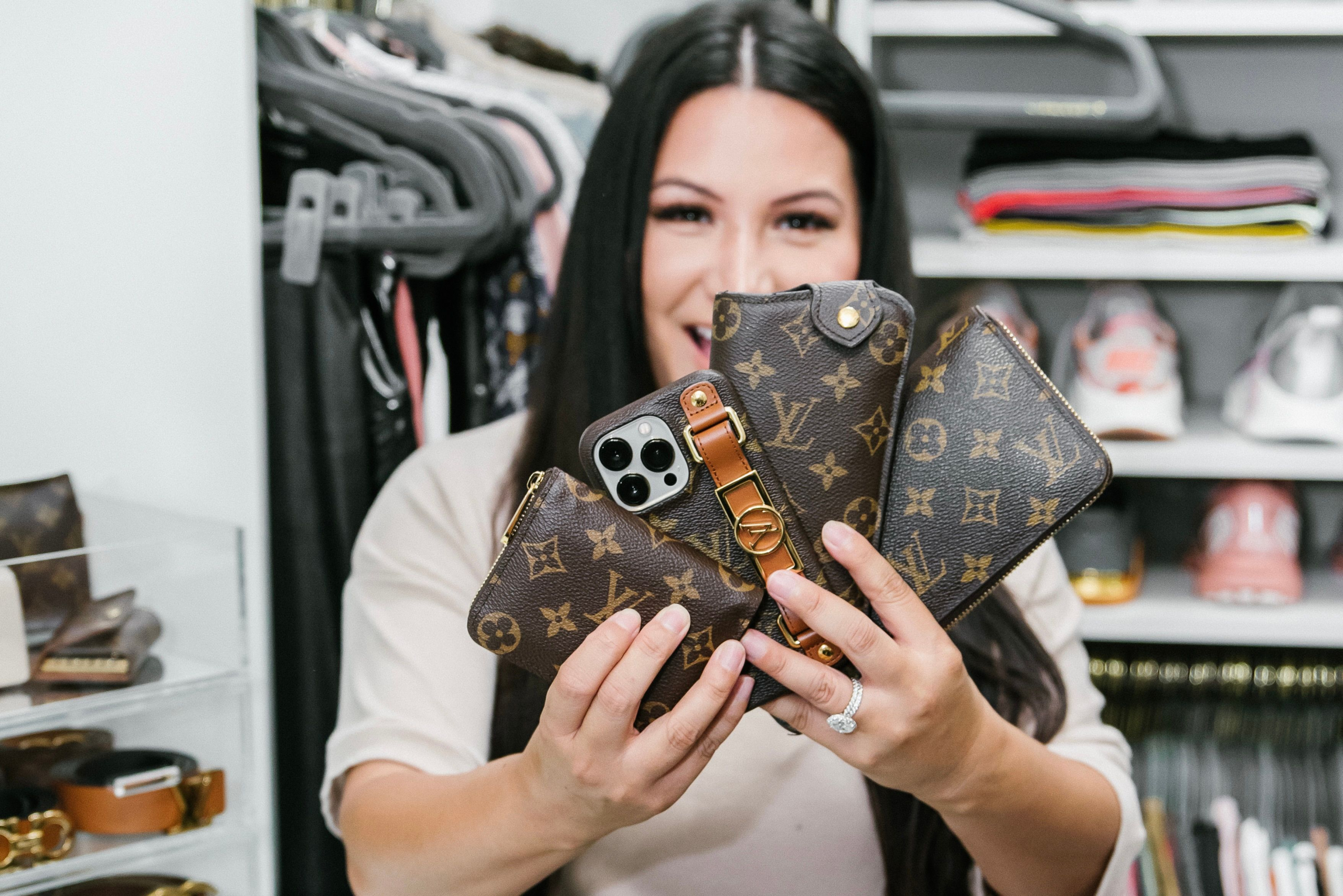 how to organize lv bag